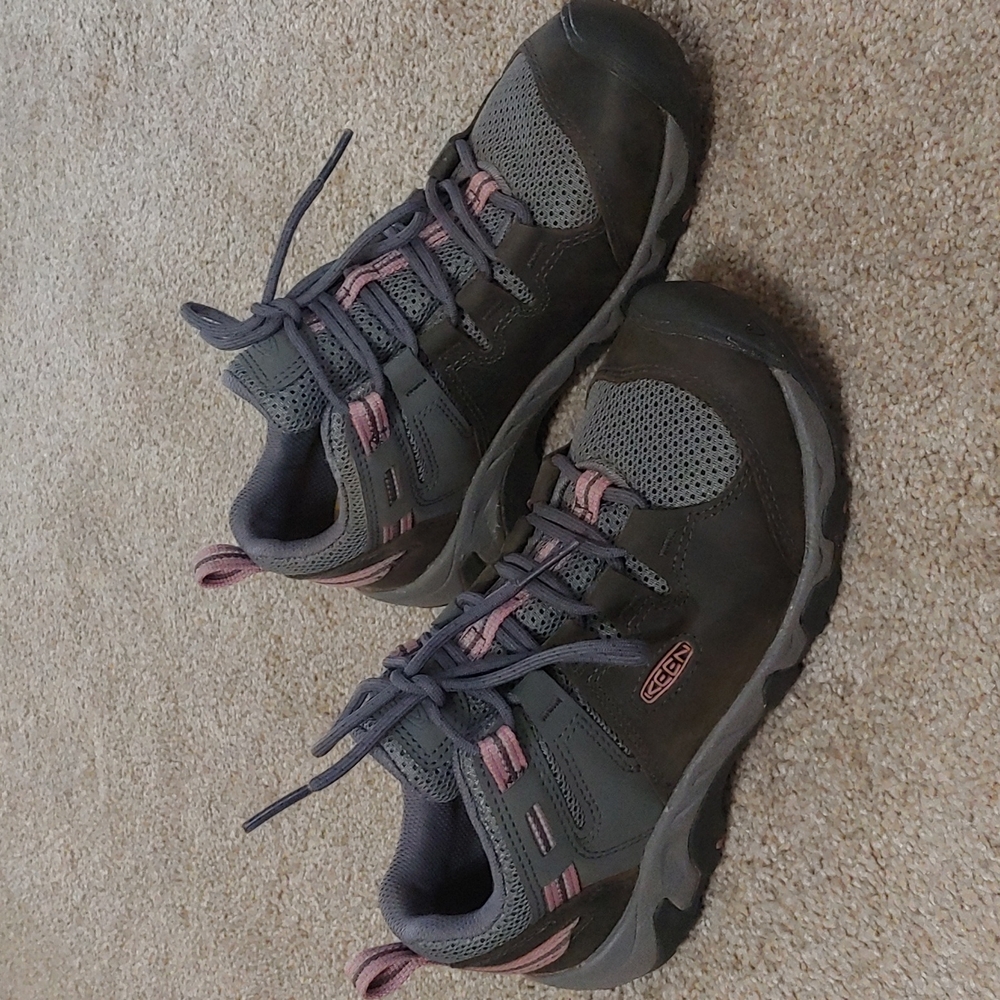 Keen Steens Vent Hiking Shoes